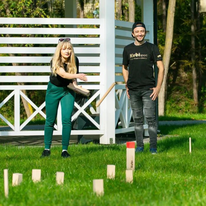 Kubb plenerowa gra wikingów